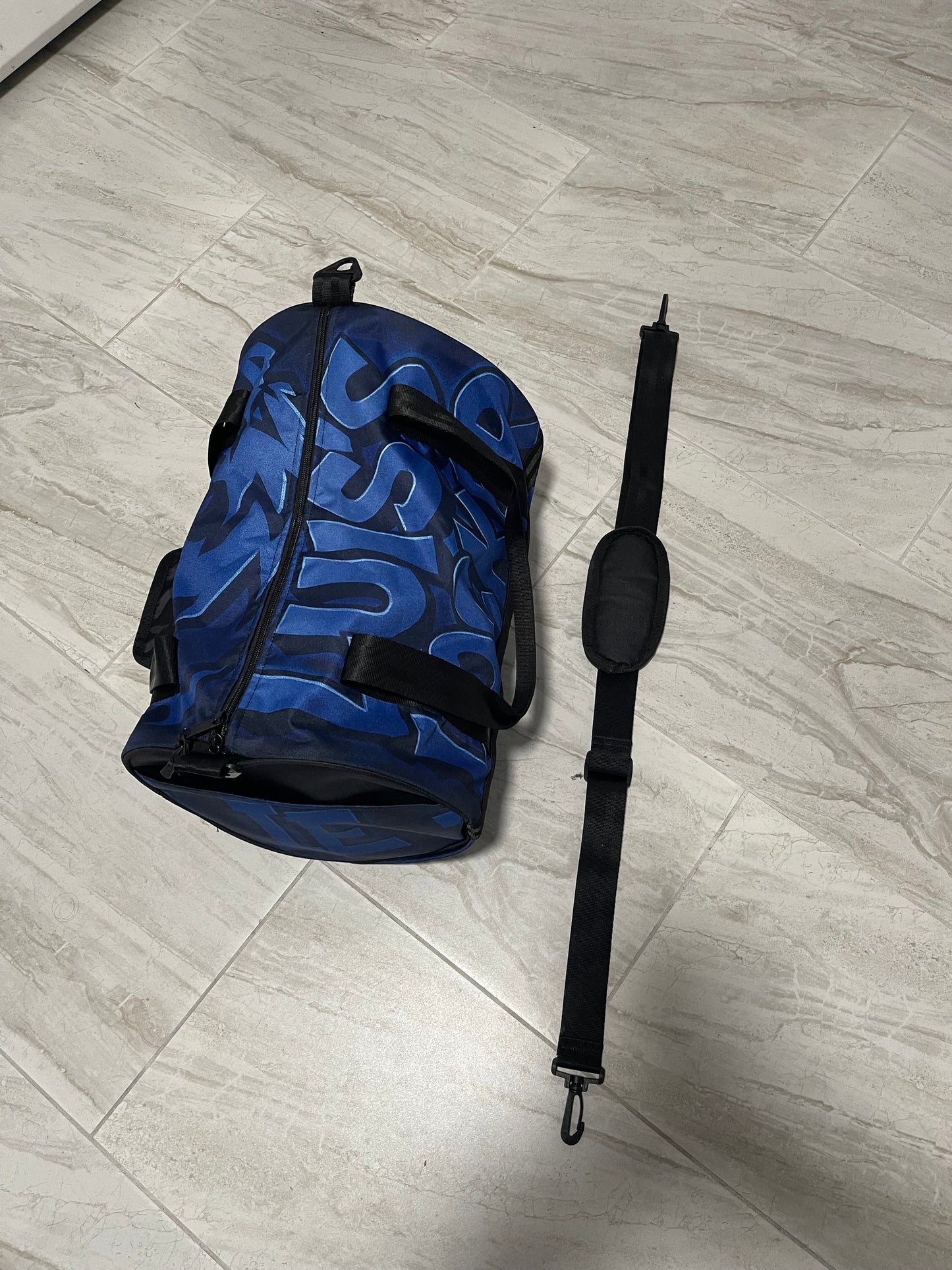 🔥 LA x IE LL Graffiti Gym Bag – Urban Streetwear Duffel for Everyday Hustle - Luis’s Locker
