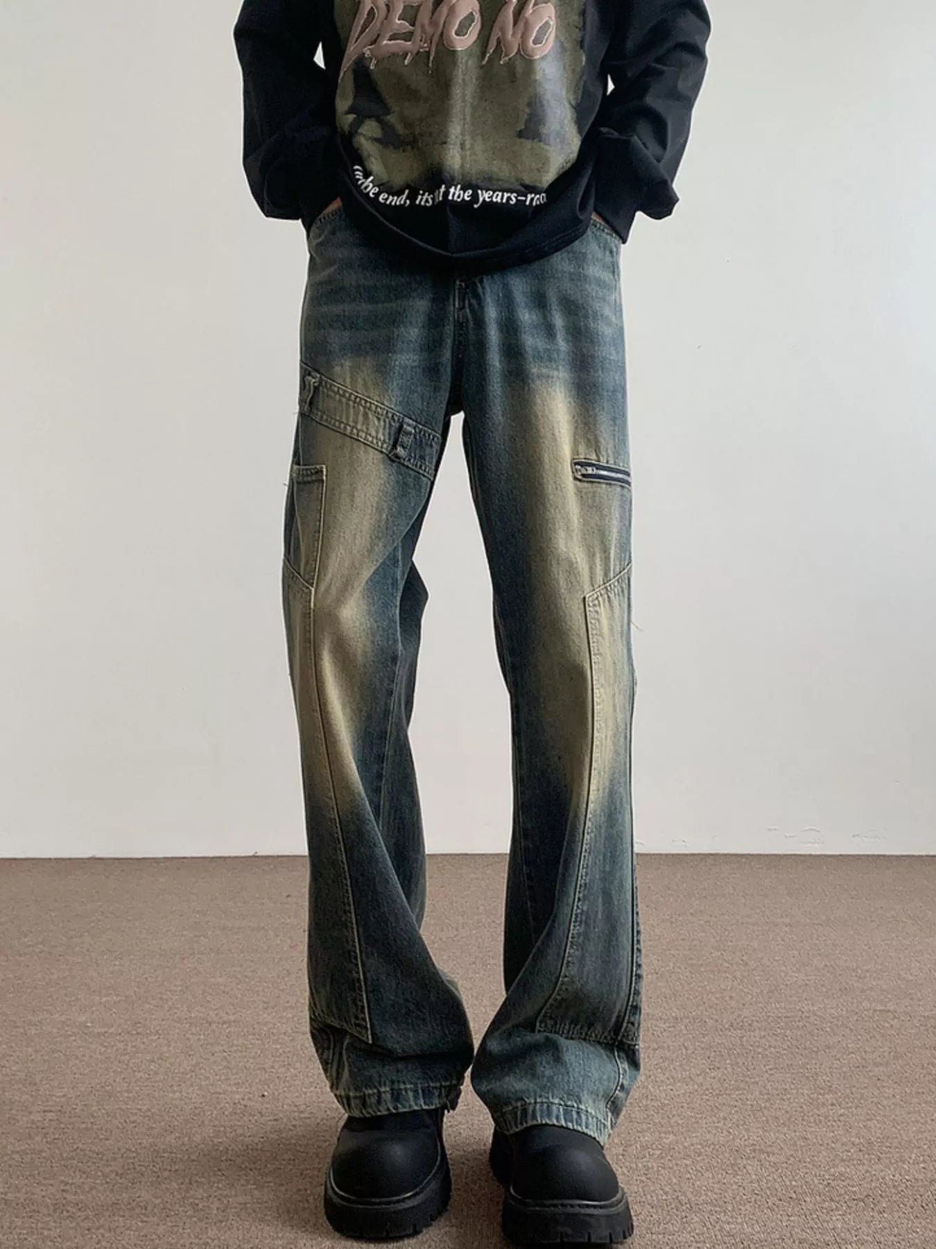 1302 Men's Vintage Wash Flare Jeans – men's flare jeans (Y2K) (front view)