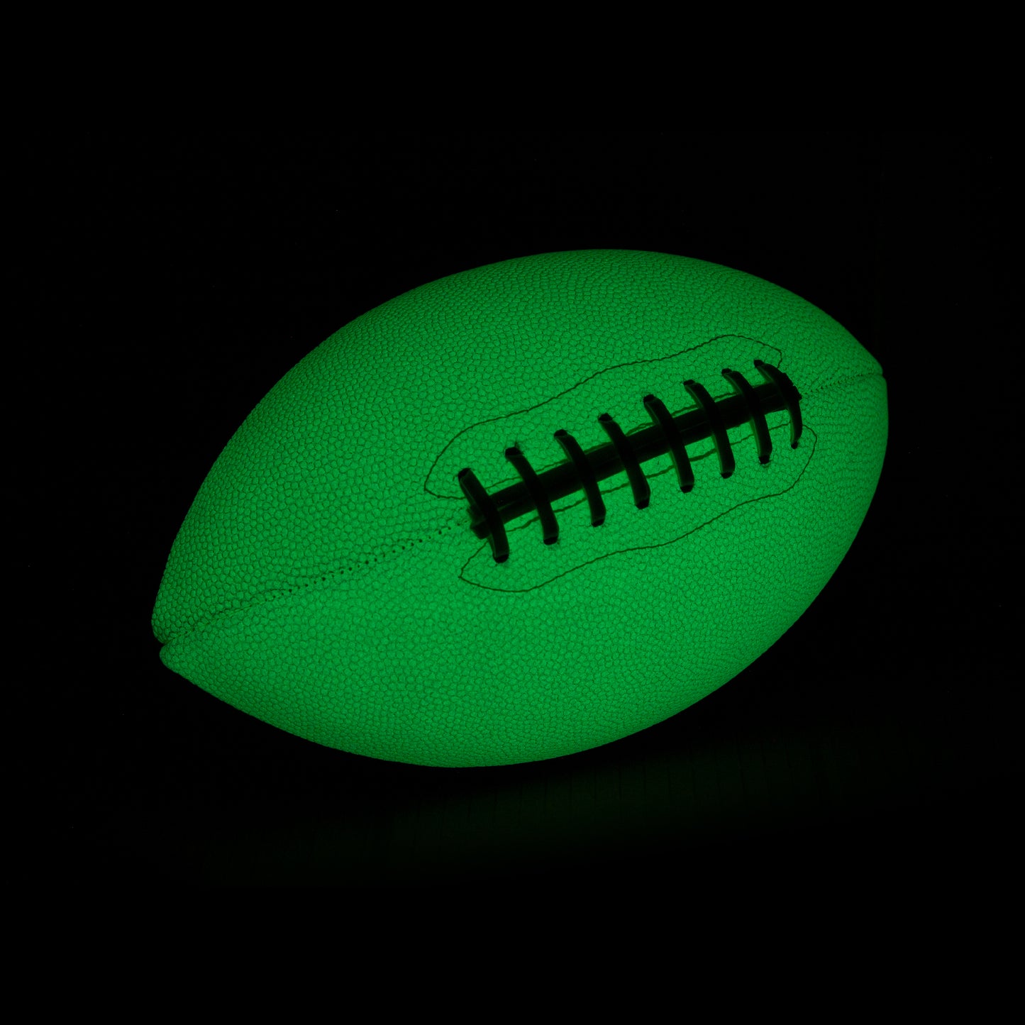 Benito Bowl LX Luminous Textured Type Size 9 American Football – Detail Close-Up