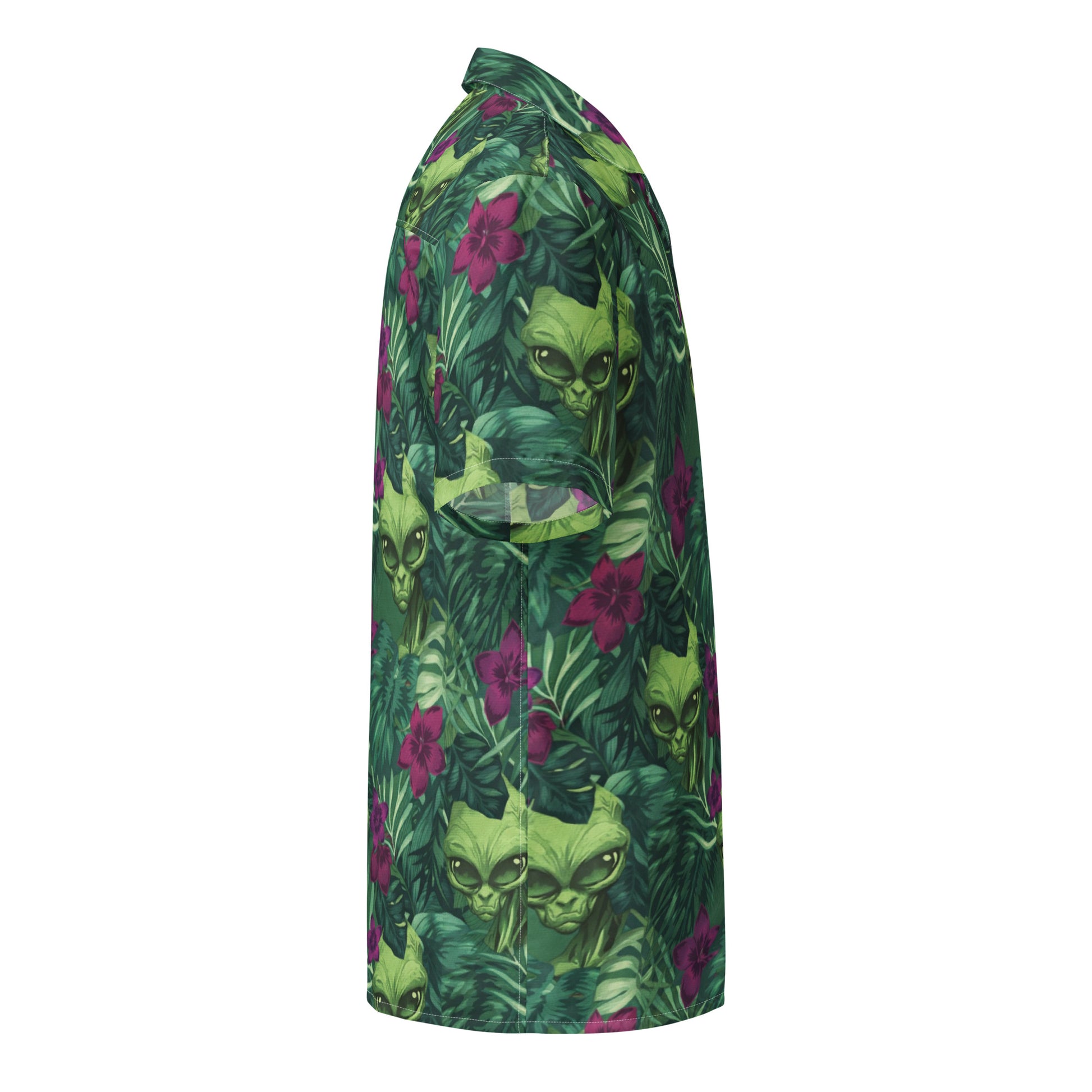 Cal’s Alien Floral Pattern Beach button shirt GTA VI Merch – Detail Close-Up