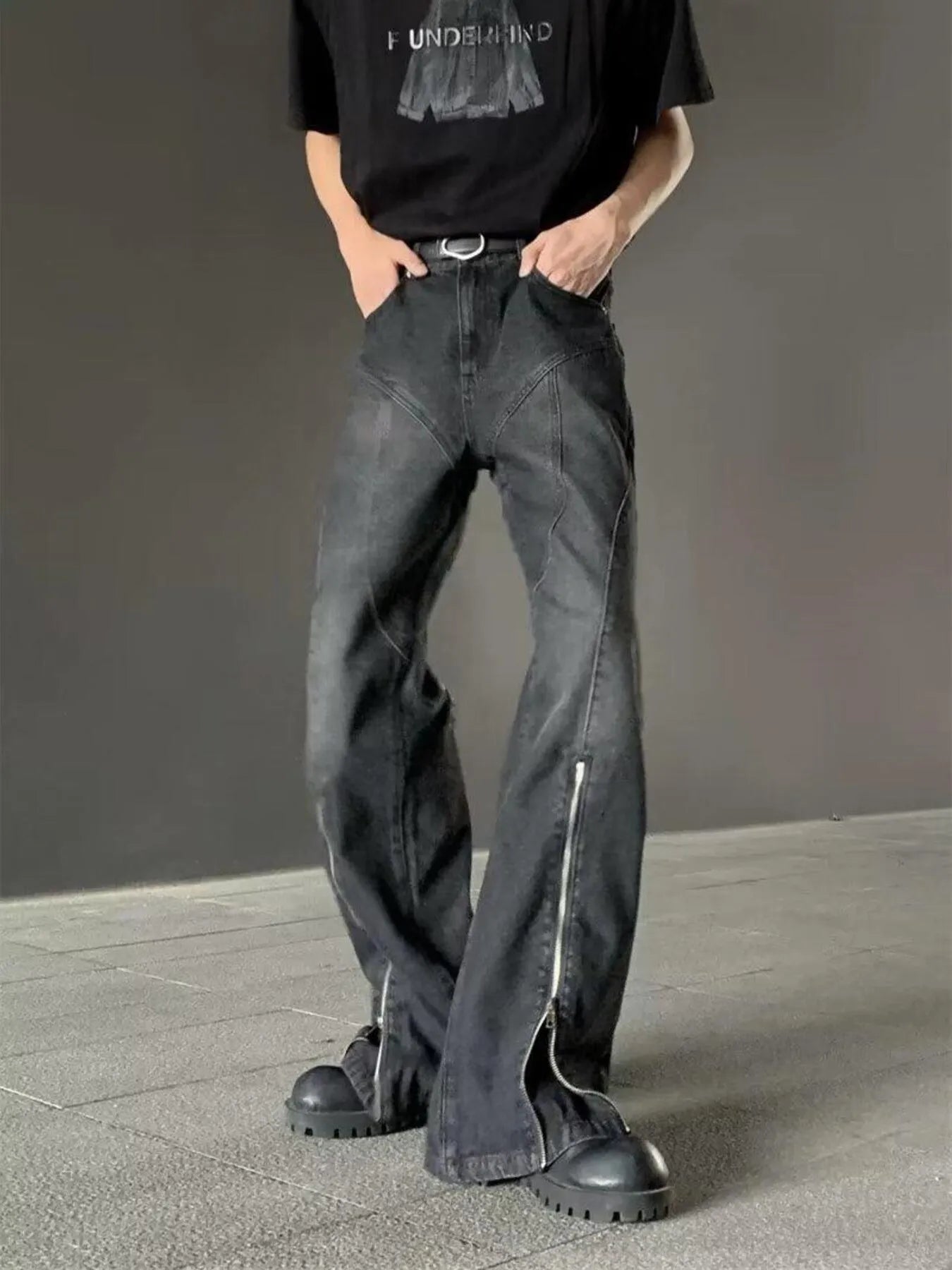 1297 Men's Plus Size Washed Flare Jeans with Zipper Detail – men's flare jeans (Y2K) (detail view 8)