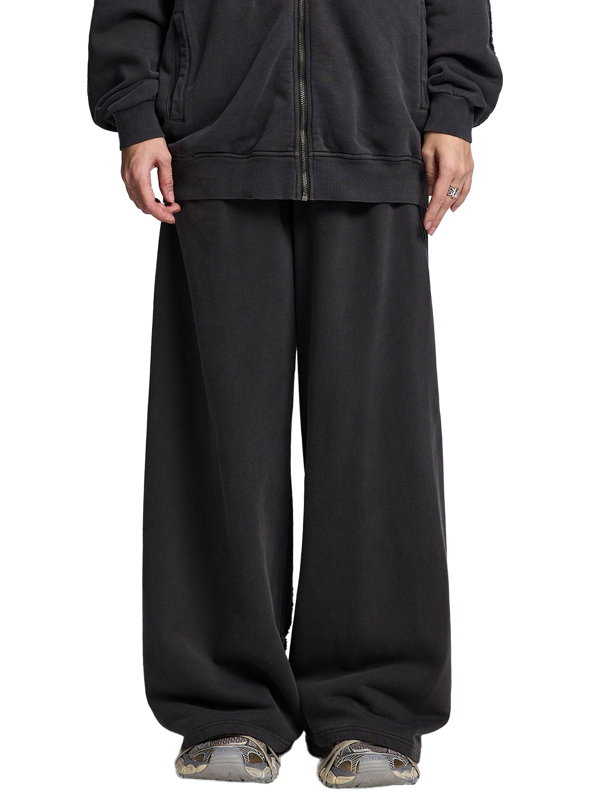 Snow Washed Tape Raw Edge Sweatpants - waistband & drawstring detail